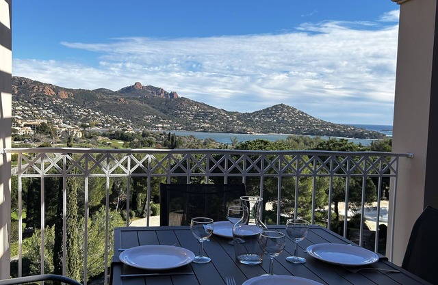 Magnifique Studio Terrasse vue mer Idéal Climatisation