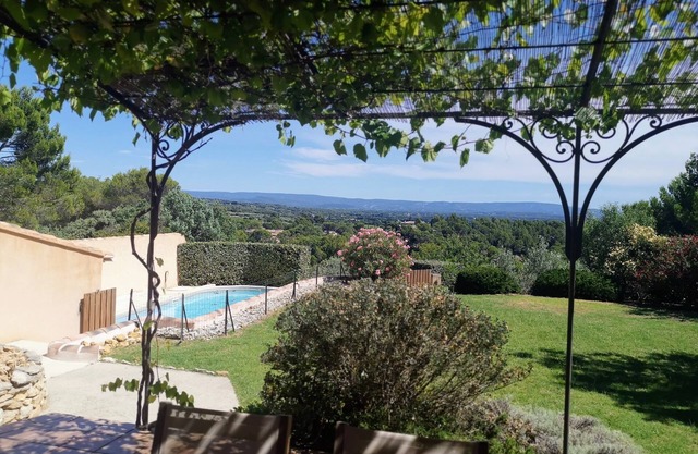 Magnifique Villa Avec Piscine au Calme en Provence à Beaumes-de-venise !