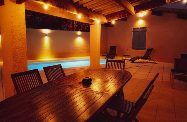 Magnifique Villa a Tourbes proche du Cap d Agde