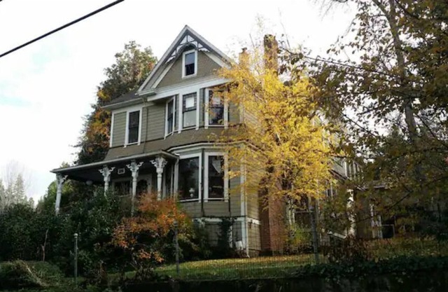 Magnolia House on Prospect Hill