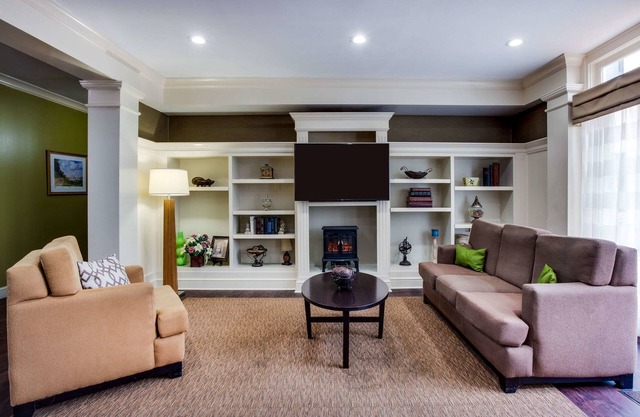 Mainstay Suites at PGA Village