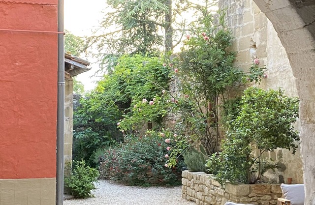 Maison de Village de Charme à 5 Minutes D'uzes