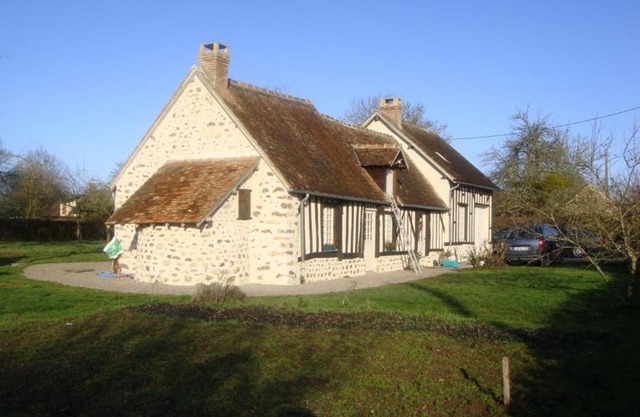 Maison à colombages rénovée en bord de forêt - FR-1-410-190