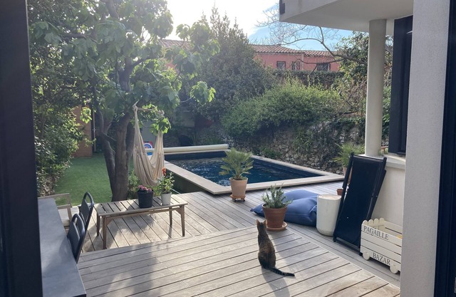 Maison à Marseille Piscine, vue Mer, Jardin, Terrasse, Proche mer et Commerces
