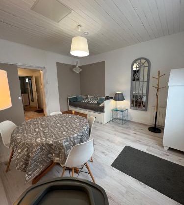 Maison 43m2 meublée 200m plage