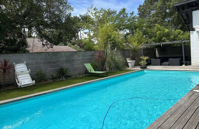 Maison Avec Piscine a 350 m de L'ocean Labenne