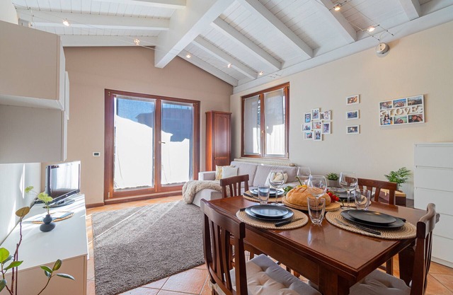 Maison Blanchette By Bookinggardalake