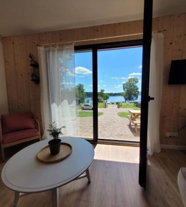 Maison bord du Lac des Settons
