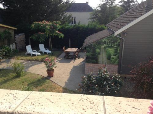 Maison climatisée avec jardin à 10 km du Zoo de Beauval, idéale pour randonnées et visites de châteaux. - FR-1-491-428