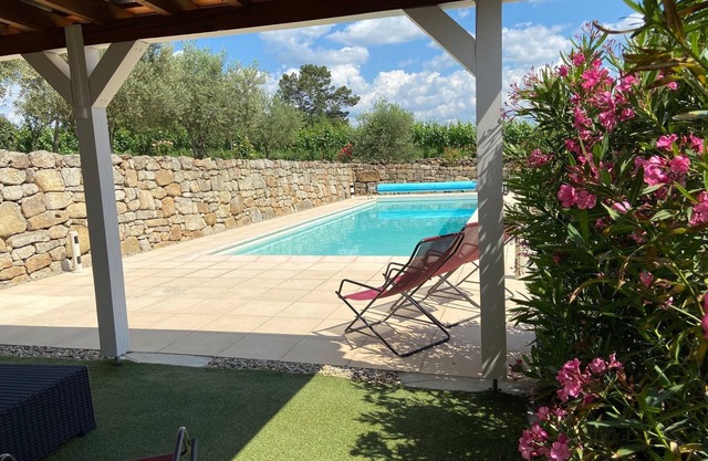 Maison Cosy au calme piscine privée, Sud Ardèche, Exceptional view