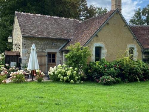 Maison cosy avec cheminée et jardin au cœur du Perche - FR-1-497-251