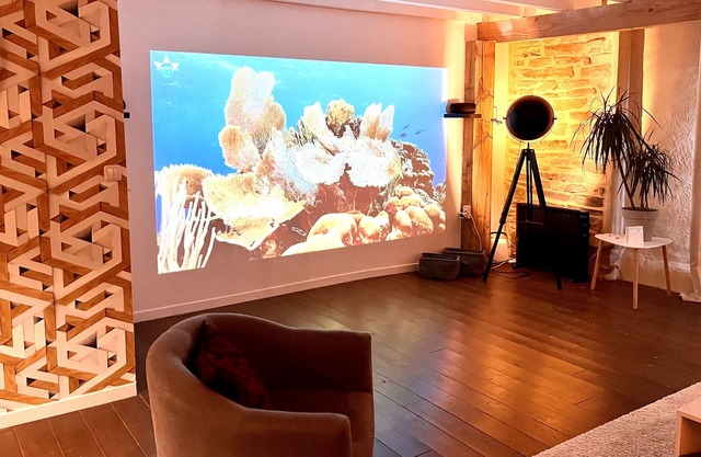 Maison CouCou IV - with heated fenced pool and flexible arrival days