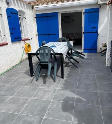 Maison dans résidence