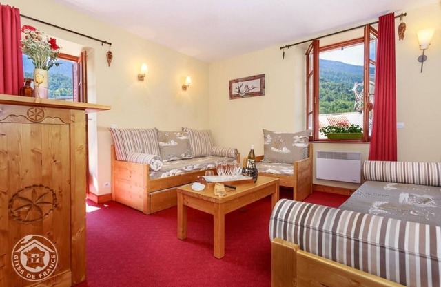 Maison DE Basile - Avrieux