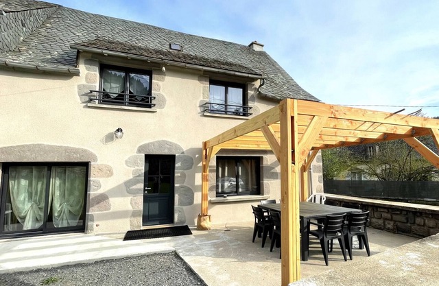 Maison de campagne à Chambeuil