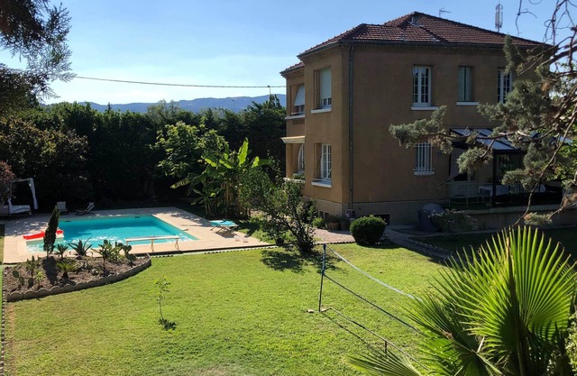 Maison de Caractère Grand Jardin Clos
