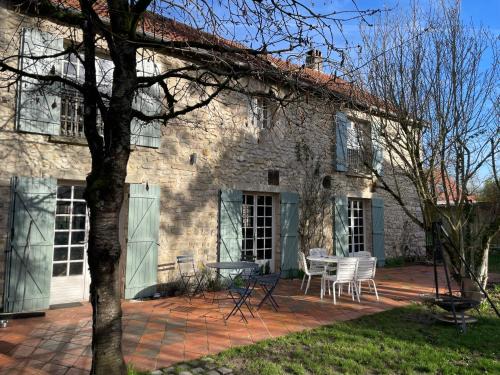 Maison de caractère, conviviale
