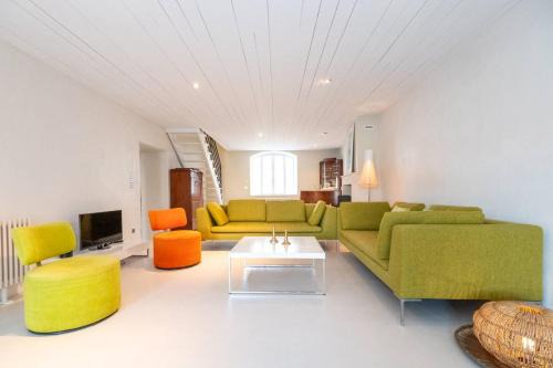 Maison de village rénovée avec piscine