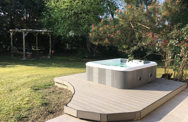 Maison en Pleine Nature Proche Océan - Jacuzzi 5 Places