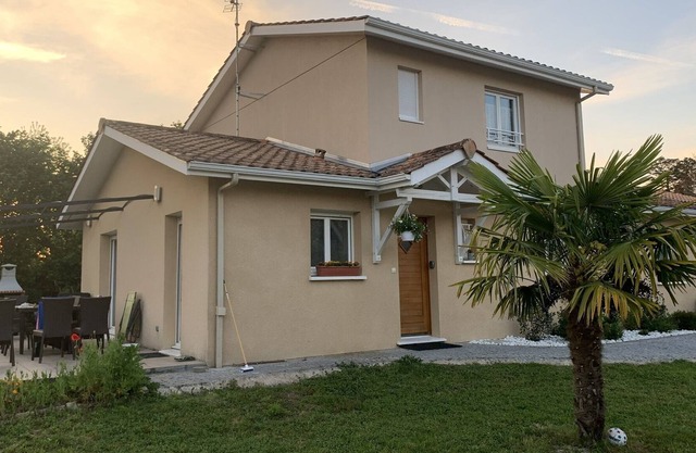 Maison familiale 8 pers., 15mn lacs / 40mn océan