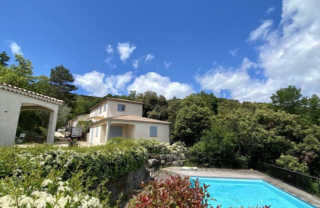 Maison Piscine - Au Cœur de la Nature - Salavas