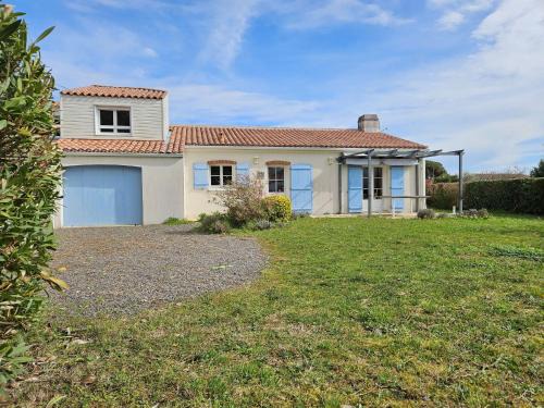 MAISON RECENTE DANS IMPASSE TRES CALME - FR-1-476-223