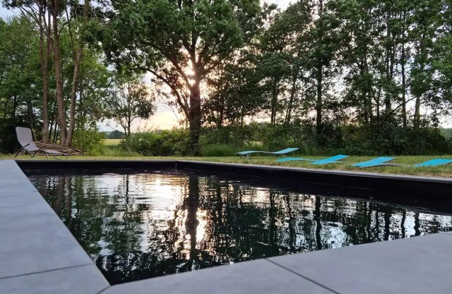 Maison Spacieuse Avec Piscine, Idéale Pour les Vacances
