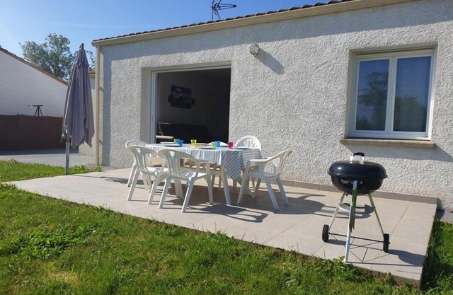 Maison spacieuse avec jardin, à 5 km de la plage, Wifi et tout confort - FR-1-336-50