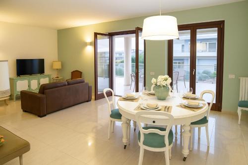 Maison & Suite