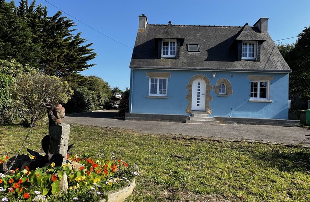 Maison vue sur mer Pour 8 Prs , Avec Jardin et Terrasse au sud au Pied du Gr34