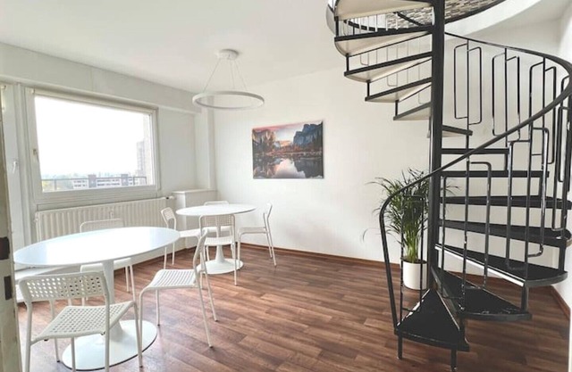 Maisonette Penthouse Laatzen - 5 min to trade fair
