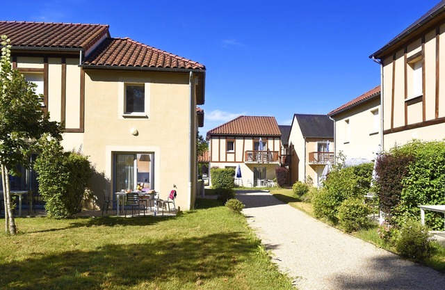 Maisonnette Confortable | Accès PIscine