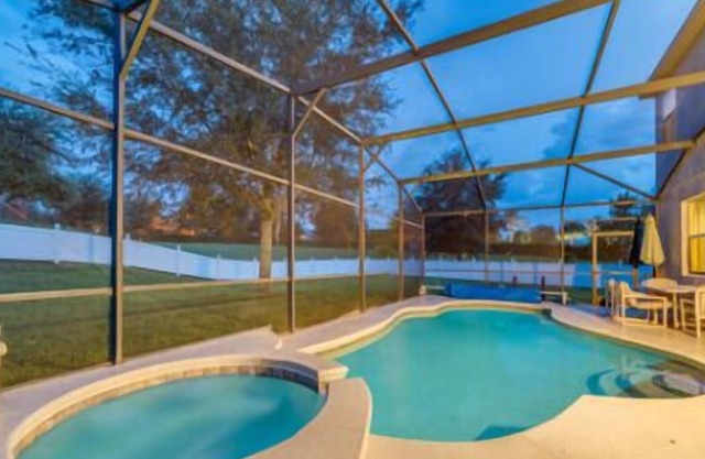 Majestic Disney Pool Villa