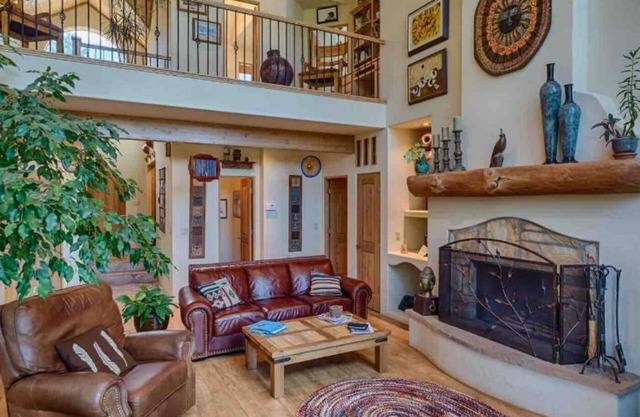 Majestic Mountain Home