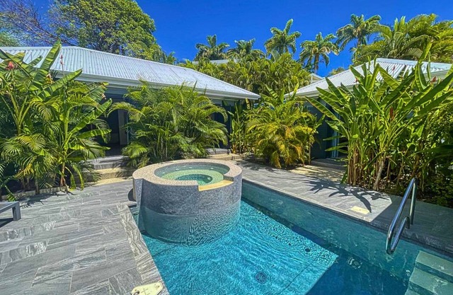 Majesty Palm