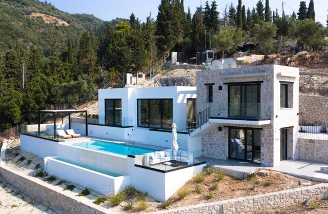 Mandevilla Hillside Luxury Villa