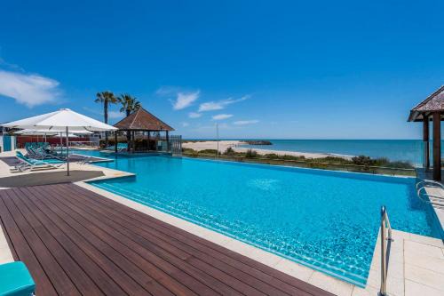 Mandurah Resort by the Beach