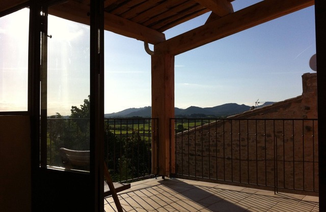 Manescau house, near Mont Ventoux, near Bedoin