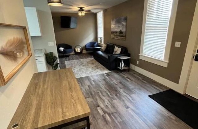 Manitou Apartment 2B
