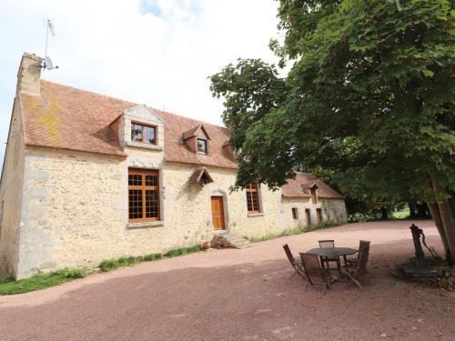Manoir du XVe siècle avec animaux acceptés, 4 chambres, proche forêt d'Écouves - FR-1-497-204