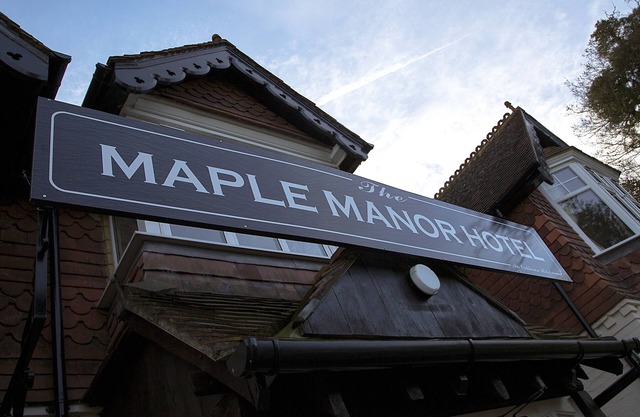 Maple Manor Hotel