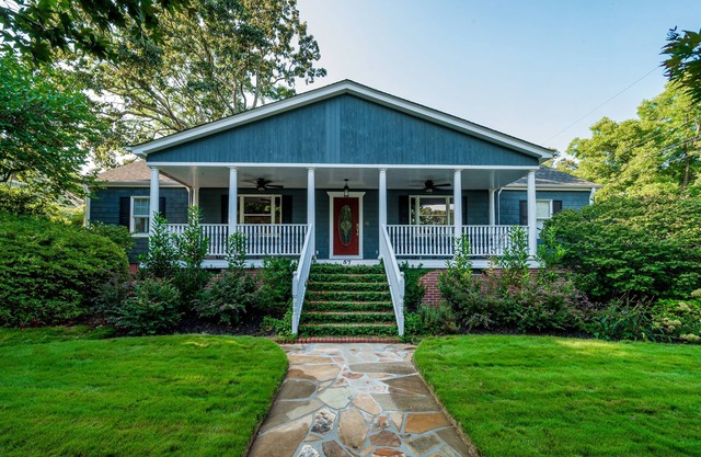 Maple Sanctuary-Monthly Rental 3 Miles to Downtown
