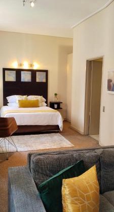 Mapungubwe Pop Champagne hotel apartments