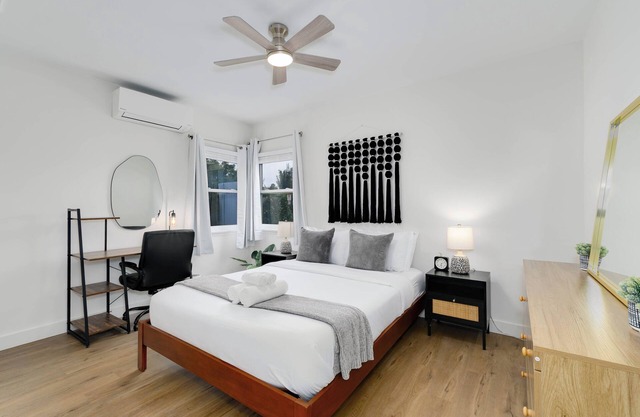 Mar Vista Beach Escape 2BR w/Relaxing Yard