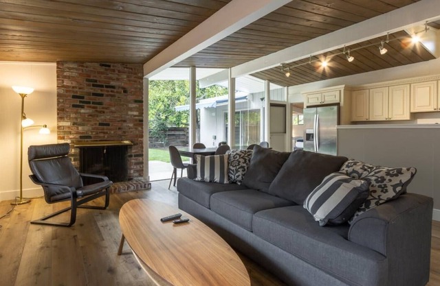 @ Marbella Lane - Modern Minimalist Home