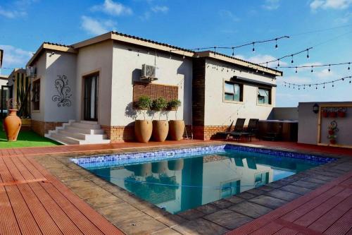 Marble Nights Guesthouse and spa Elim