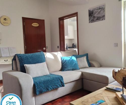 Margarida House - Stone Apartment