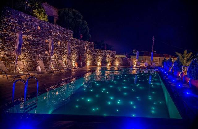 Maria Plomari Apartments