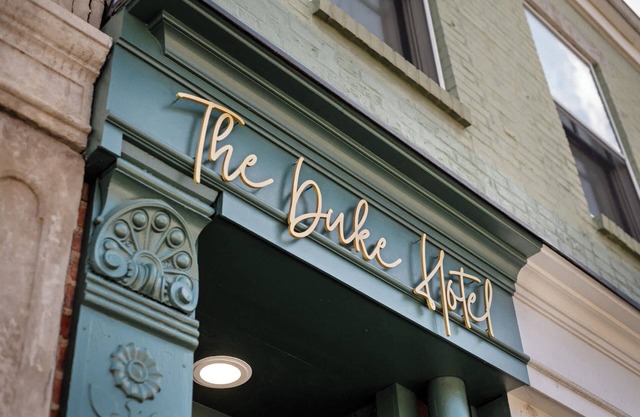 Marin – Elegant Suite with En-Suite Baths & Full Kitchen