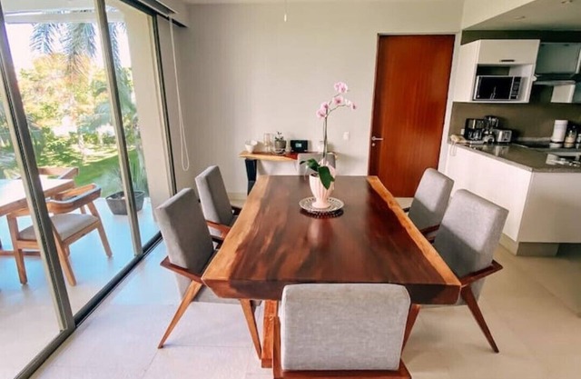 Marina-front Apartment in Ixtapa nearby beaches and cycling trail!